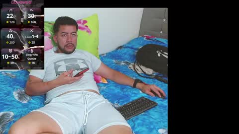 dominic_lux online show from April 2026 03:32:01 AM