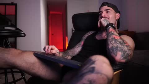 Snapshot of dominic_sullivan1 chatting on October 2025 06:00:01 AM Dominic Sullivan online show from October 2025 06:00:01 AM