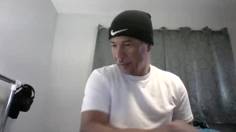 Snapshot of dominicanorico chatting on September 2025 03:50:02 PM luis online show from September 2025 03:50:02 PM