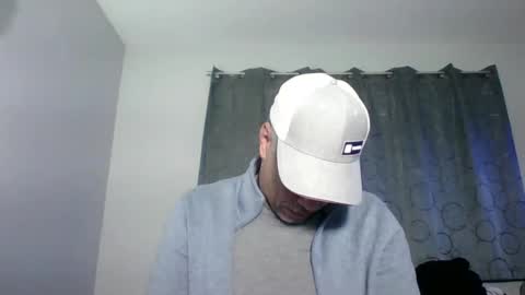 Snapshot of dominicanorico chatting on November 2025 04:35:01 AM luis online show from November 2025 04:35:01 AM