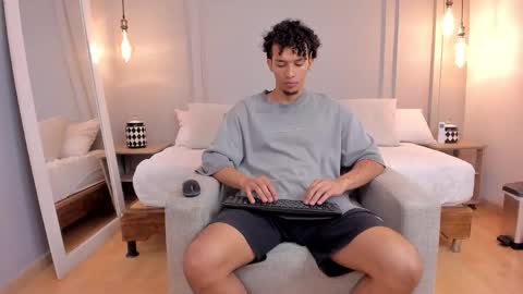 Snapshot of dominick_star chatting on November 2025 03:41:01 AM Dominick Star online show from November 2025 03:41:01 AM