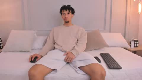 Snapshot of dominick_star chatting on November 2025 04:11:02 AM Dominick Star online show from November 2025 04:11:02 AM