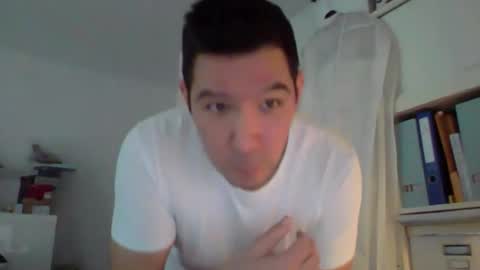 dominik_home online show from March 2026 09:37:01 AM