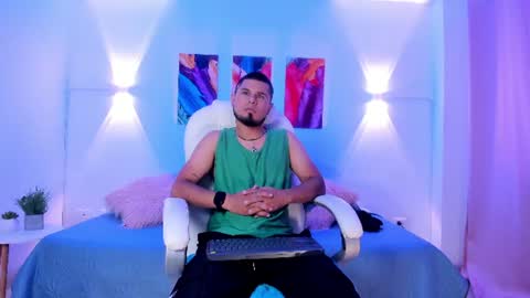 Dominik online show from July 2026 06:50:01 PM