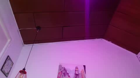  D O M I N K  online show from March 2026 09:22:02 PM