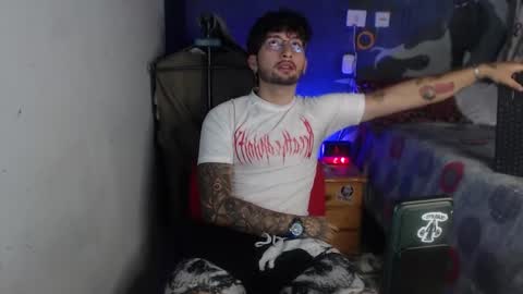 Snapshot of dominus_kane chatting on November 2025 03:07:01 AM dominus_kane online show from November 2025 03:07:01 AM