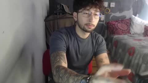 Snapshot of dominus_kane chatting on November 2025 08:18:02 PM dominus_kane online show from November 2025 08:18:02 PM