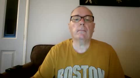 Snapshot of domjolly08 chatting on October 2025 09:01:01 PM David uk online show from October 2025 09:01:01 PM