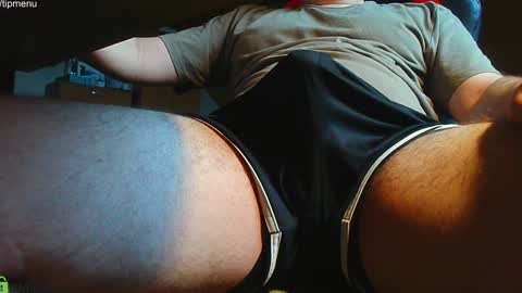 Snapshot of dondematteo chatting on December 2024 09:06:02 AM TheCleaner online show from December 2024 09:06:02 AM