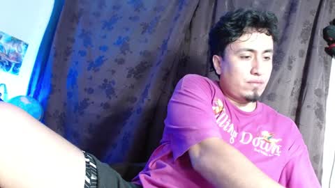 Snapshot of donkeyguy92 chatting on January 2025 01:13:01 AM DONK CHIMBO ---    ----  SEX ADDICT online show from January 2025 01:13:01 AM