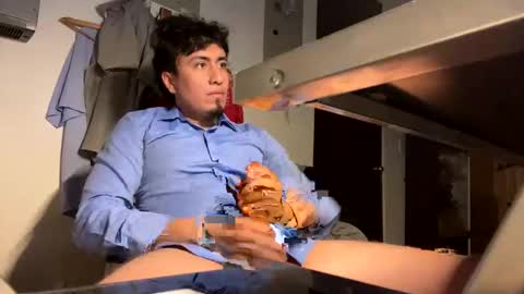 Snapshot of donkeyguy92 chatting on January 2025 05:45:02 AM DONK CHIMBO ---    ----  SEX ADDICT online show from January 2025 05:45:02 AM