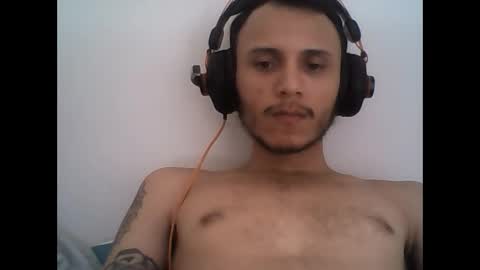 Snapshot of donlorran chatting on November 2025 06:48:02 PM donlorran online show from November 2025 06:48:02 PM