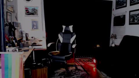Snapshot of dopeleaf2 chatting on September 2025 10:20:02 PM dopeleaf2 online show from September 2025 10:20:02 PM