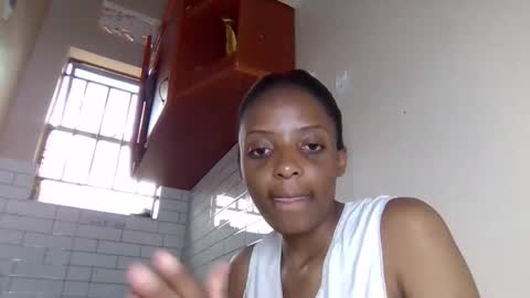 dora05191 online show from October 2025 10:24:01 AM