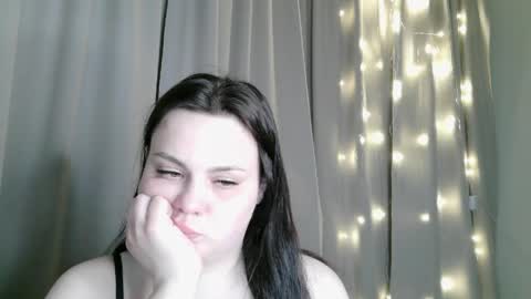 dori_cutie online show from April 2026 06:16:02 PM