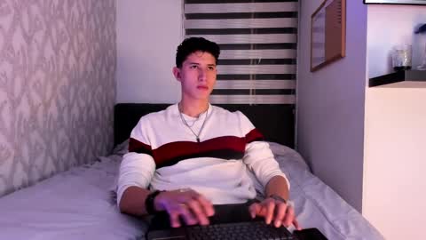 Snapshot of dorian_mystery chatting on March 2025 04:45:01 AM dorian_mystery online show from March 2025 04:45:01 AM