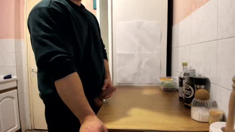 Snapshot of doriancretu95 chatting on December 2024 07:29:02 PM menu below online show from December 2024 07:29:02 PM