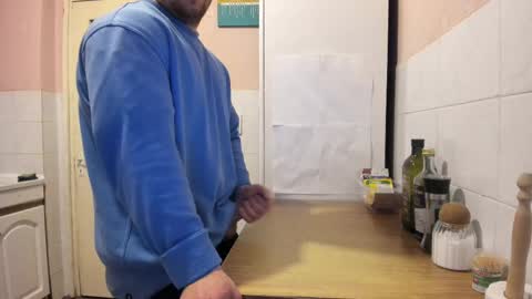 Snapshot of doriancretu95 chatting on February 2025 09:53:02 PM menu below online show from February 2025 09:53:02 PM