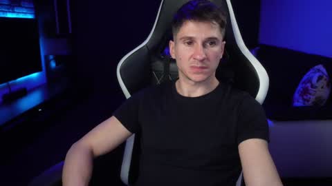 Dorian Reyes online show from December 2024 02:56:02 AM