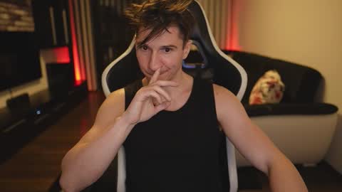 Dorian Reyes online show from March 2026 12:03:02 AM