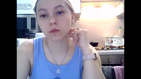 Snapshot of dorrie_ann chatting on December 2024 03:42:02 PM Dorrie Ann online show from December 2024 03:42:02 PM