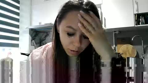 Dorrie Ann online show from November 2025 06:36:01 AM