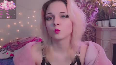 Snapshot of doublebubblecum chatting on November 2025 02:13:01 AM Angie online show from November 2025 02:13:01 AM