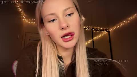 Snapshot of doublecuties chatting on December 2025 02:59:01 PM Lana Eva dont forget to give us a thumb up online show from December 2025 02:59:01 PM