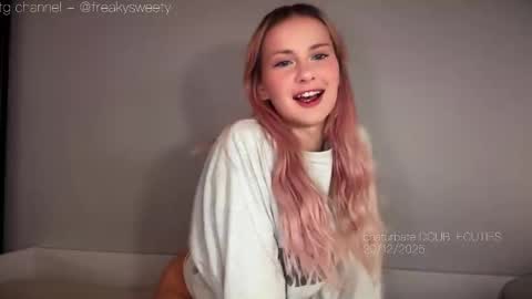 Lana  Eva  dont forget to give us a thumb up online show from December 2025 08:54:01 AM