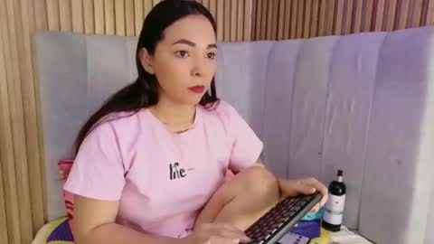 Snapshot of doublepleasure69_ chatting on May 2026 02:35:01 PM doublepleasure69_ online show from May 2026 02:35:01 PM