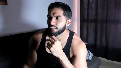 douglasskingjr online show from November 2025 03:45:02 PM