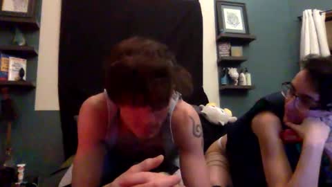 Douxi online show from November 2025 05:21:01 AM