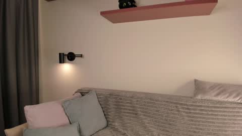 Snapshot of dr_your_dream chatting on February 2025 08:16:02 PM Mervin  online show from February 2025 08:16:02 PM