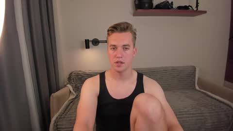 Snapshot of dr_your_dream chatting on September 2025 08:42:01 PM Mervin  online show from September 2025 08:42:01 PM