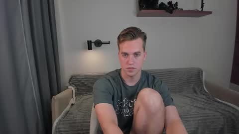 Snapshot of dr_your_dream chatting on September 2025 08:08:01 PM Mervin  online show from September 2025 08:08:01 PM