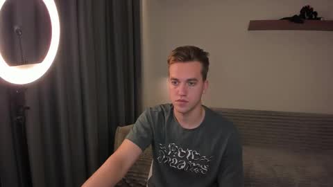 Snapshot of dr_your_dream chatting on September 2025 08:31:02 PM Mervin  online show from September 2025 08:31:02 PM