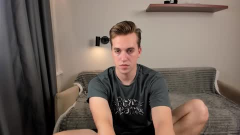 Snapshot of dr_your_dream chatting on October 2025 08:39:02 PM Mervin  online show from October 2025 08:39:02 PM