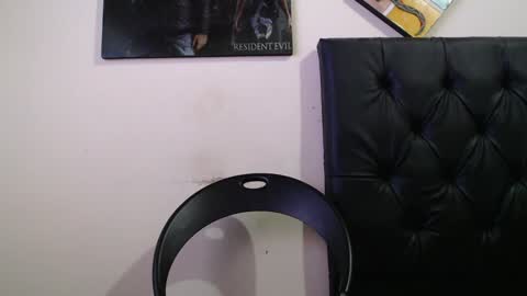 draco_boy2000 online show from February 2025 12:38:02 AM