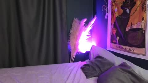 Draculaura online show from December 2024 09:28:02 PM