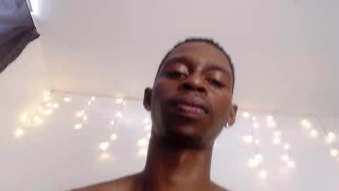 Drake 23 online show from December 2025 08:02:01 PM