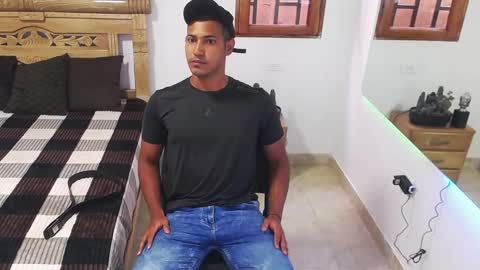 drake_cerra online show from November 2025 09:03:01 PM