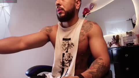 Snapshot of drake_jackson11 chatting on February 2026 11:05:02 AM drake jackson11 online show from February 2026 11:05:02 AM