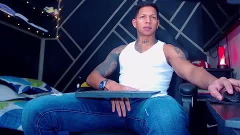 Drake online show from November 2025 03:50:01 AM