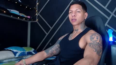 Snapshot of drake_jhonson08 chatting on December 2025 03:45:02 AM Drake online show from December 2025 03:45:02 AM