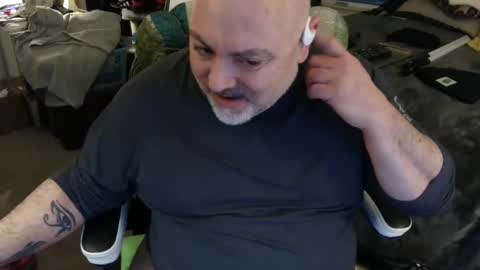 Drake D Vamp aka Drake DarkRose online show from February 2025 03:40:01 AM