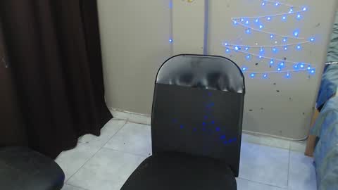 Snapshot of drake_the_kingmaster chatting on January 2025 01:10:01 AM ig kingmaster777 online show from January 2025 01:10:01 AM