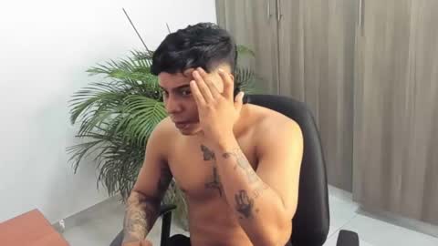 Snapshot of drake_the_kingmaster chatting on October 2025 08:20:02 PM ig kingmaster777 online show from October 2025 08:20:02 PM