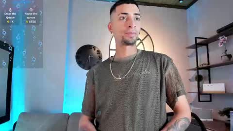 Snapshot of drakeneumann chatting on October 2025 04:14:01 AM Drake Neuman online show from October 2025 04:14:01 AM