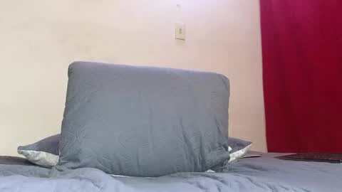 Snapshot of drakesonxx chatting on March 2025 07:37:02 PM Andrs  Independent Model online show from March 2025 07:37:02 PM