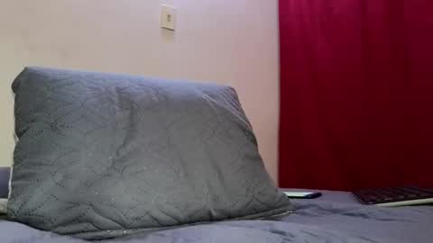 Snapshot of drakesonxx chatting on March 2025 04:35:02 PM Andrs  Independent Model online show from March 2025 04:35:02 PM